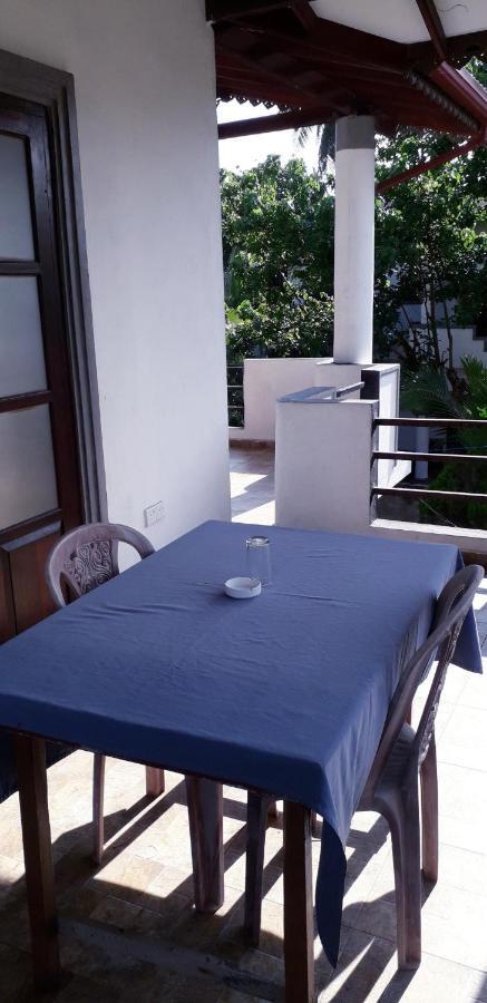 Royal Beach Villa Unawatuna Exterior foto
