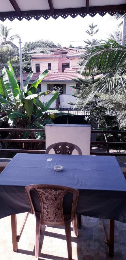 Royal Beach Villa Unawatuna Exterior foto